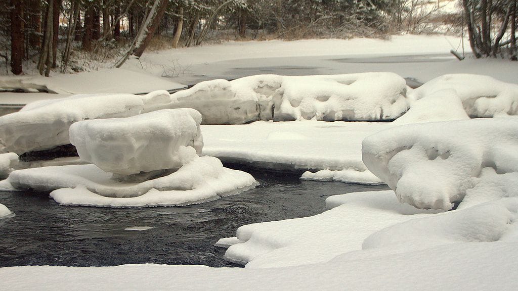 Jäämuodostelmia Kitukoskella, Sirpa Jyske, Virrat