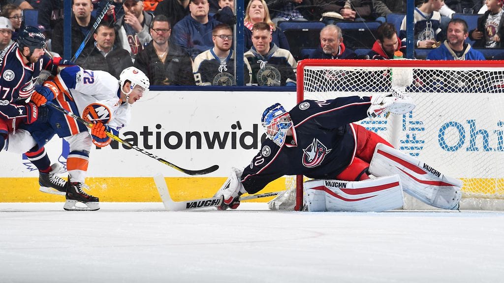 Joonas Korpisalo loisti ottelun ykköstähtenä.