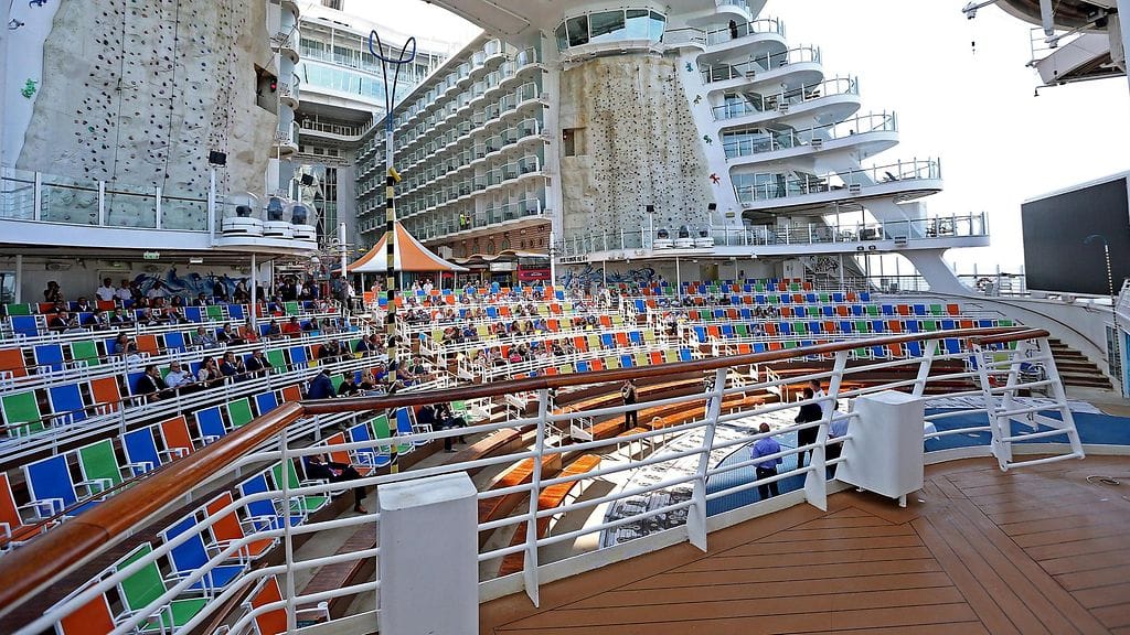 36-vuotias Li Yinglei katosi oudosti luksusristeilyllä. Nyt poliisi tutkii hänen miehensä osuutta tapahtumiin. Kuvituskuvaa.