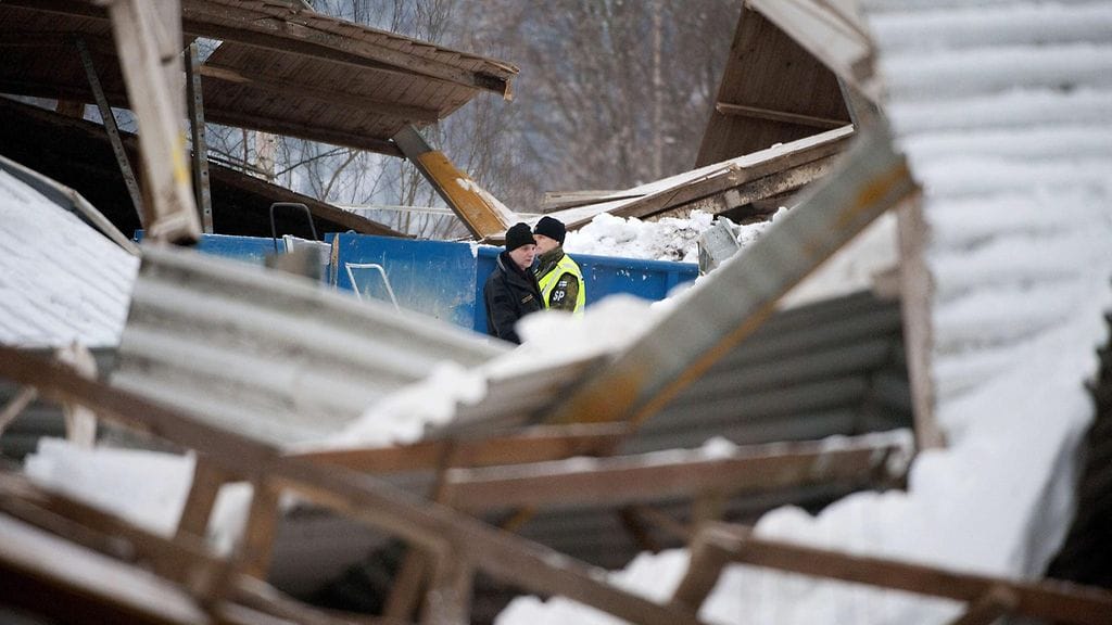 Laukaan ratsastusmaneesin katto sortui lumikuorman alla vuonna 2013.
