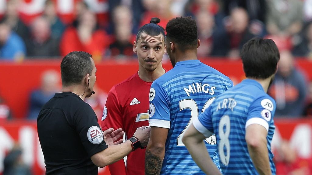 Zlatan ja Mings napit vastakkain.