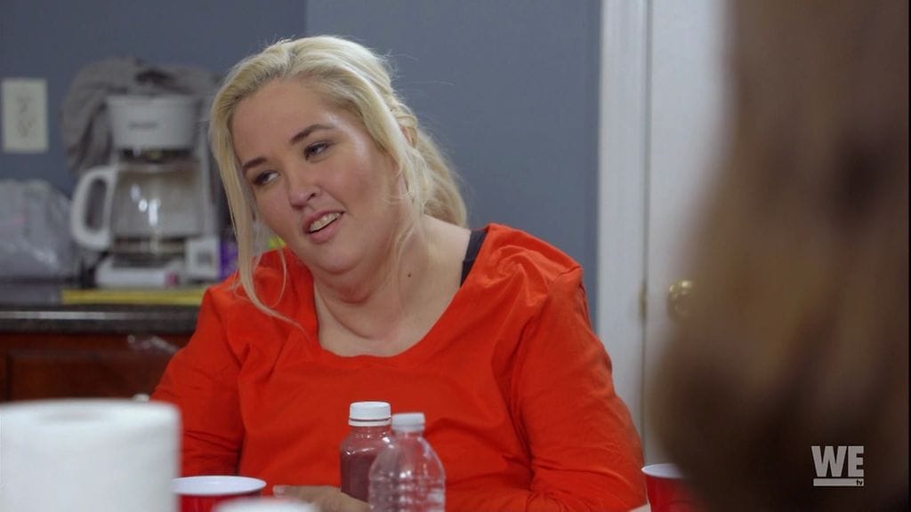 June Shannonin elämäntapamuutosta seurattiin televisio-ohjelmassa Mama June: From Not to Hot.
