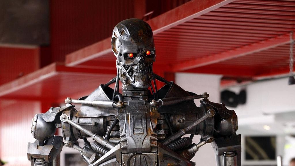 Monen synkän scifielokuvan juoni perustuu siihen, että tekoäly riistäytyy ihmisen hallinnasta.