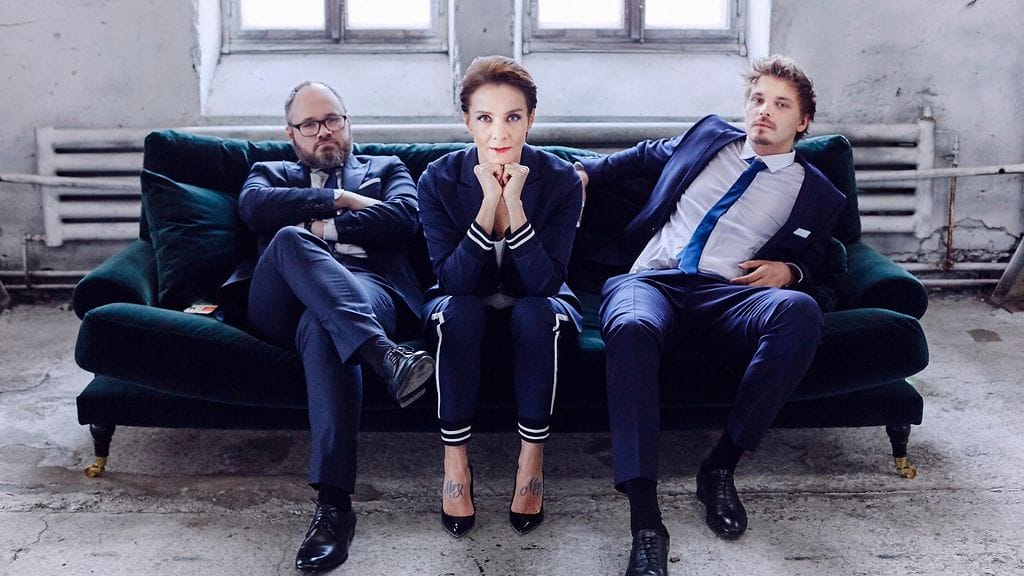 EnbuskeVeitolaSalminen_s03_001