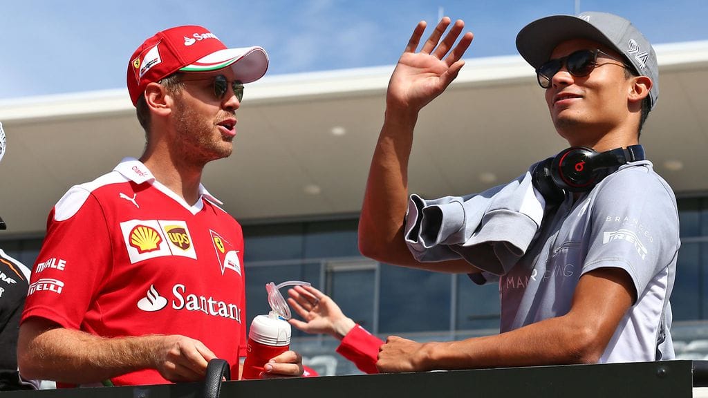 Sebastian Vettel ja Pascal Wehrlein Yhdysvaltojen Austinissa viime lokakuussa.
