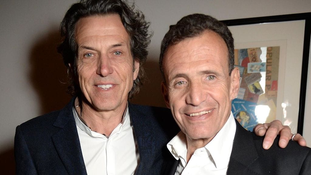 Maailmankuulu korusuunnittelija Stephen Webster ja suomalaisliikemies Chaim "Poju" Zabludowicz Heather Kerznerin syntymäpäiväjuhlissa 14. maaliskuuta 2017.