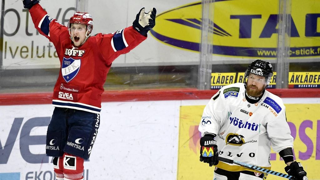 Jasse Ikonen juhli jatkoaikamaalia, Kärppien Jari Sailio joutui pettymään.