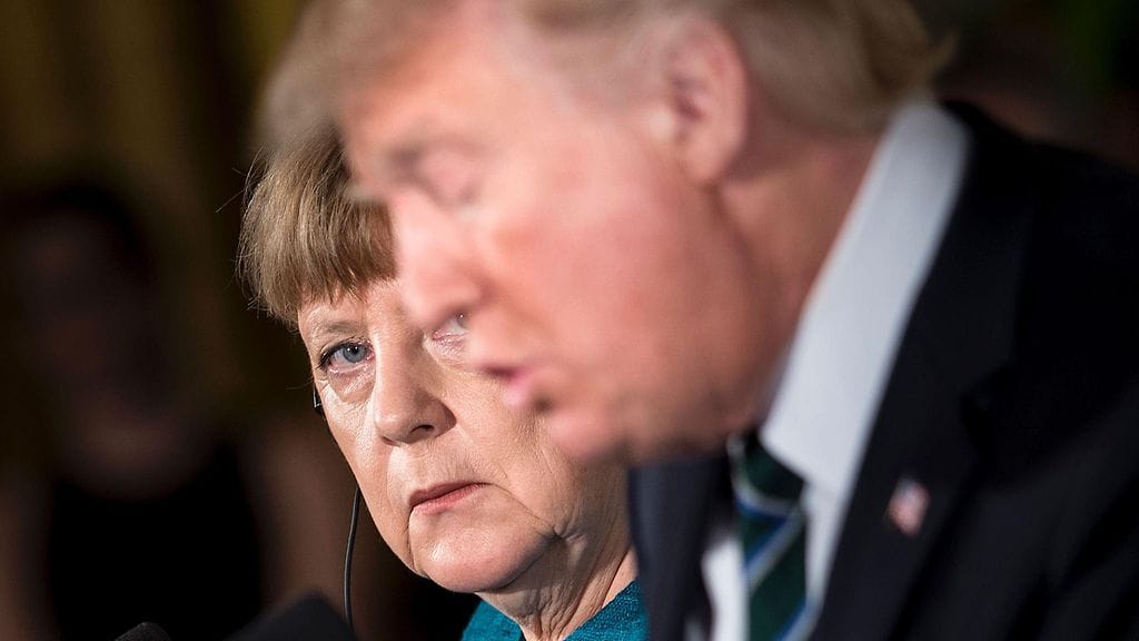 Yhdysvaltain presidentti Donald Trump ja Saksan liittokansleri Angela Merkel pitivät yhteisen lehdistötilaisuuden Valkoisessa talossa. LEHTIKUVA / AFP PHOTO Brendan Smialowski