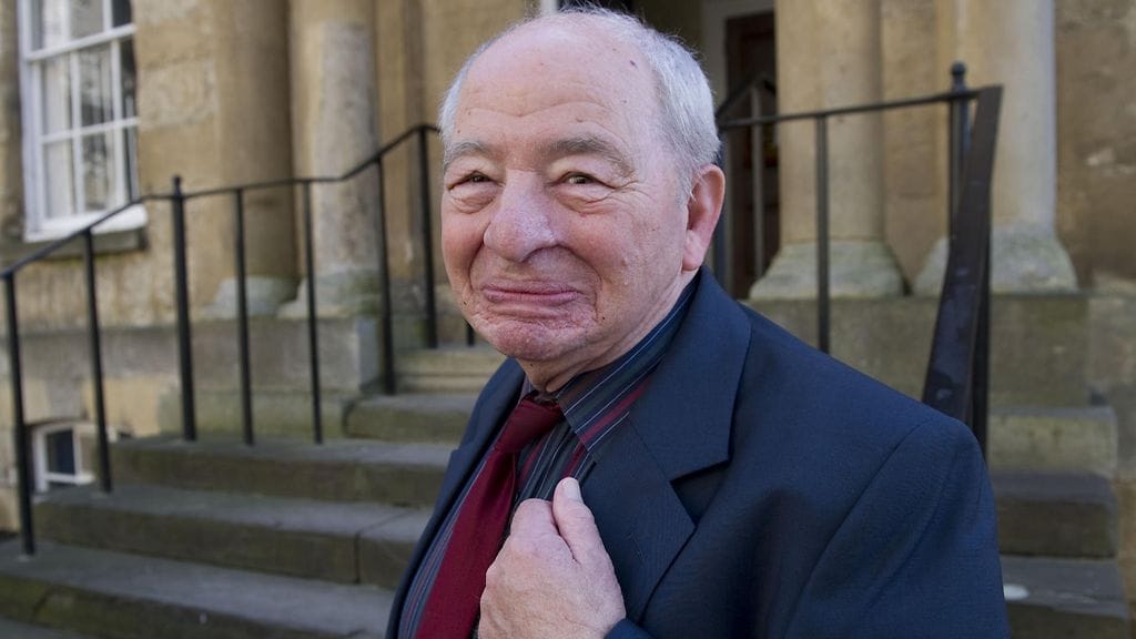 Colin Dexter vuonna 2011.