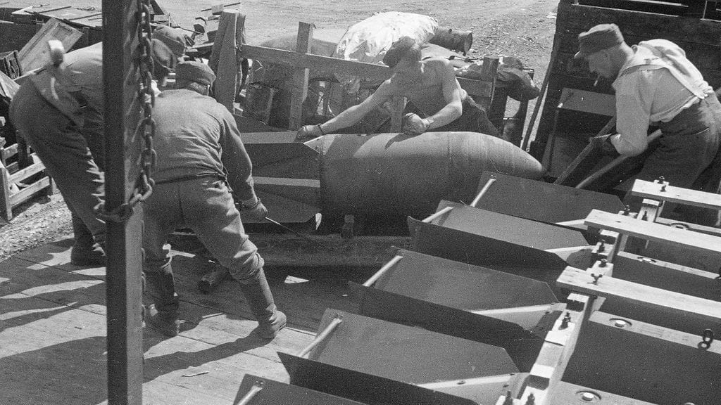 pommikone_historia_4