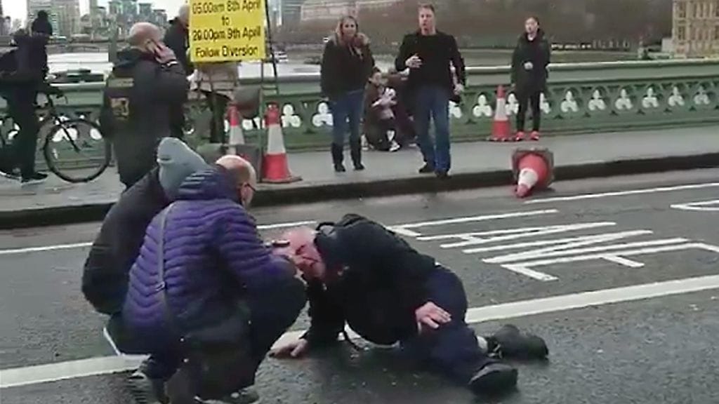 Lontoon Westminsterin silta eilen 22.3.2017.