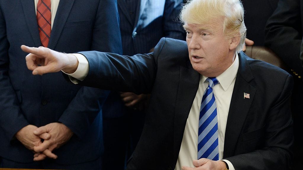 Liittovaltion tuomioistuin jäädytti Yhdysvaltojen presidentti Donald Trumpin asettaman maahantulokiellon koko maassa aiemmin tässä kuussa.