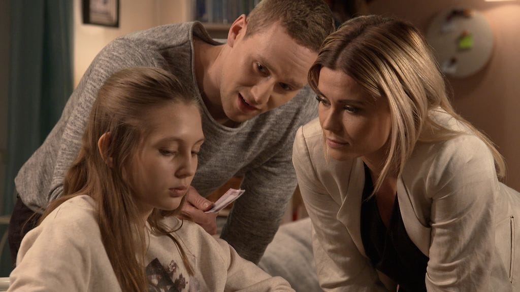 3170 01 eva nella pietari