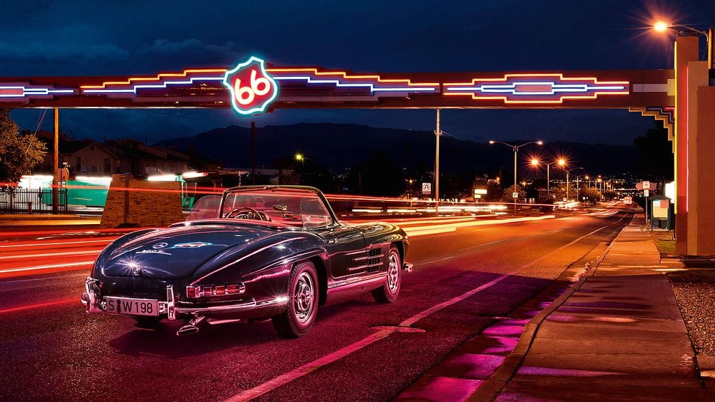 Mercedes-Benz 300 SL Roadster on upea näky.