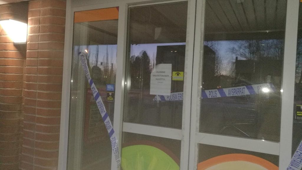 Poliisi ei tässä vaiheessa kommentoi tekoa tarkemmin.