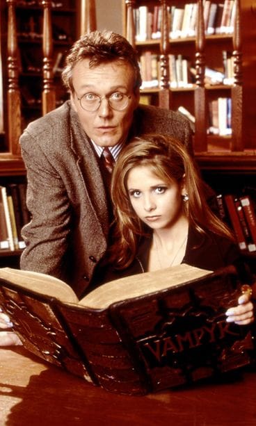 Sarah Michelle Gellar ja Anthony Head 1997 Buffy (1)