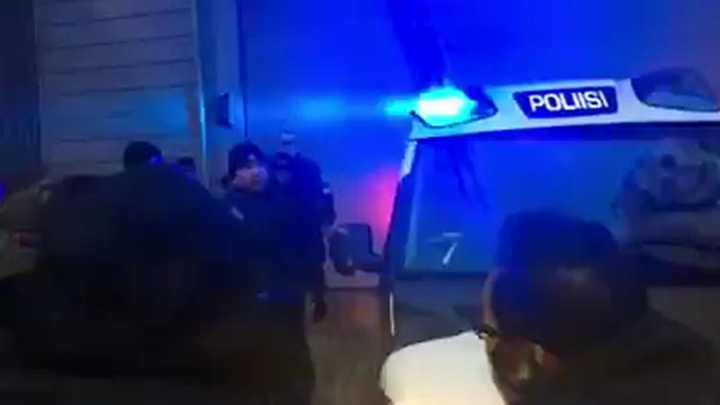 Kuvakaappaus videolta.