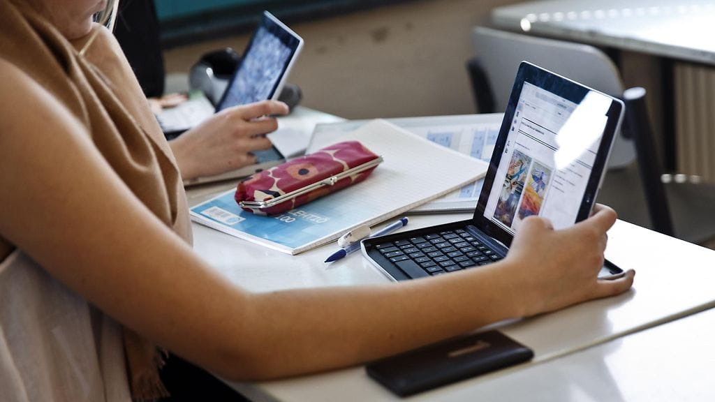 "Kato, sain avattua välilehden, eikä mikään kaatunut!"