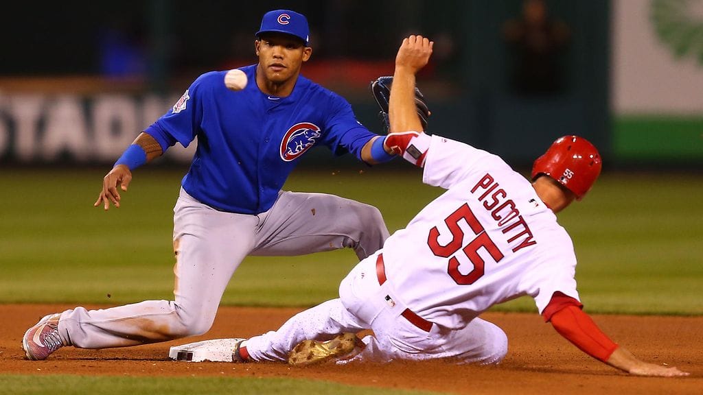 Stephen Piscotty saamassa juuri toisen osuman pallosta.