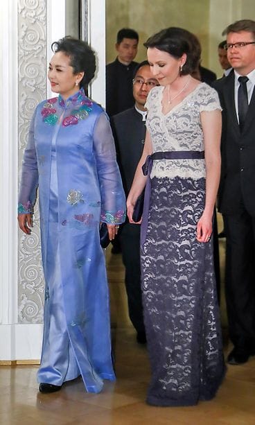 Jenni Haukio, Sauli Niinistö Kiinan presidenttiparin vierailun iltajuhla 5.4.2017 12