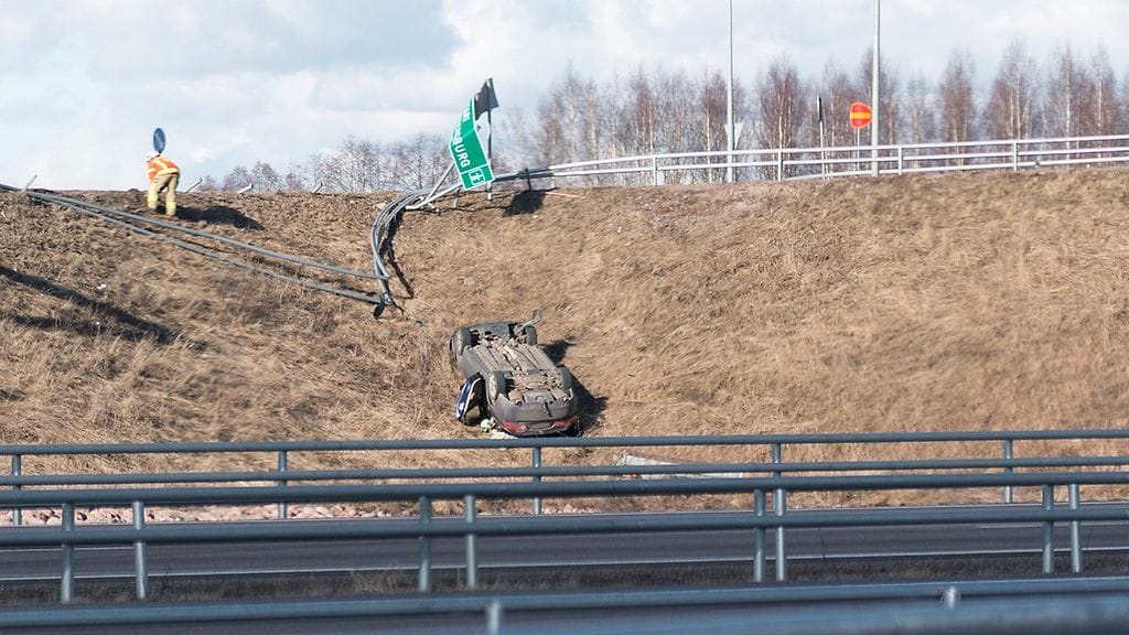 Poliisin mukaan kukaan ei loukkaantunut onnettomuudessa.