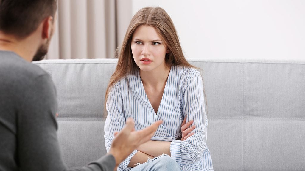 "Miksi yhteinen tilimme on taas miinuksella...?"