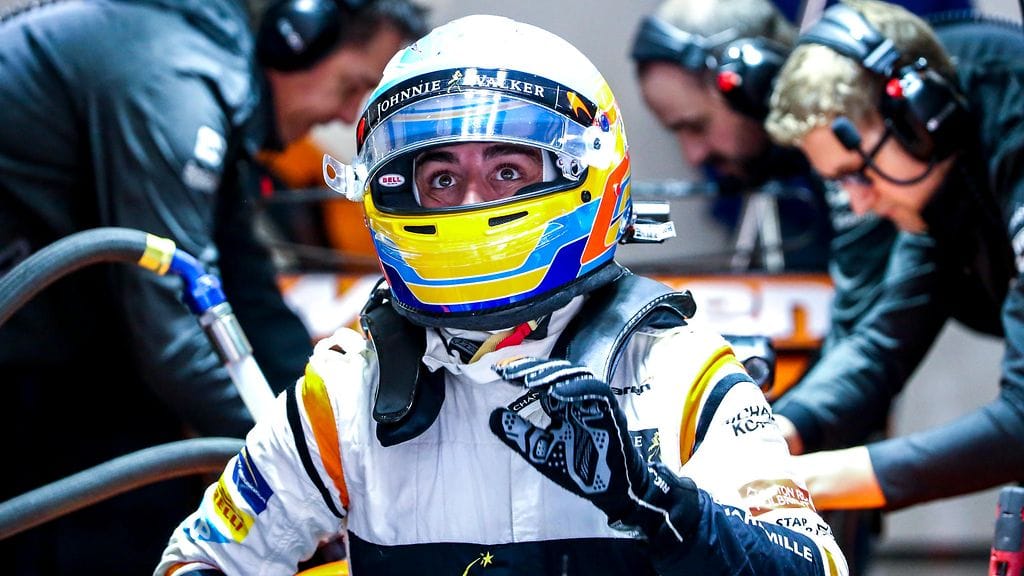 Fernando Alonso Shanghaissa perjantaina.