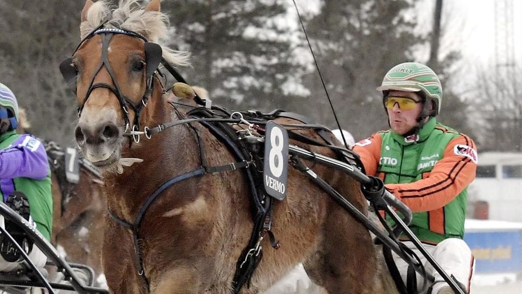 Polara ja ohjastaja Antti Tupamäki helmikuussa 2017.