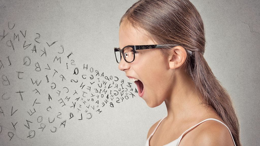 Miten kitkeä lapsen suusta tulevat kirosanat?