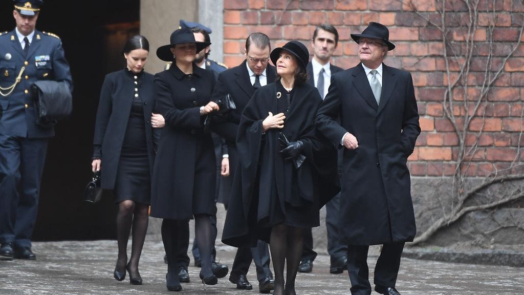 Ruotsin kuninkaalliset muistotilaisuudessa