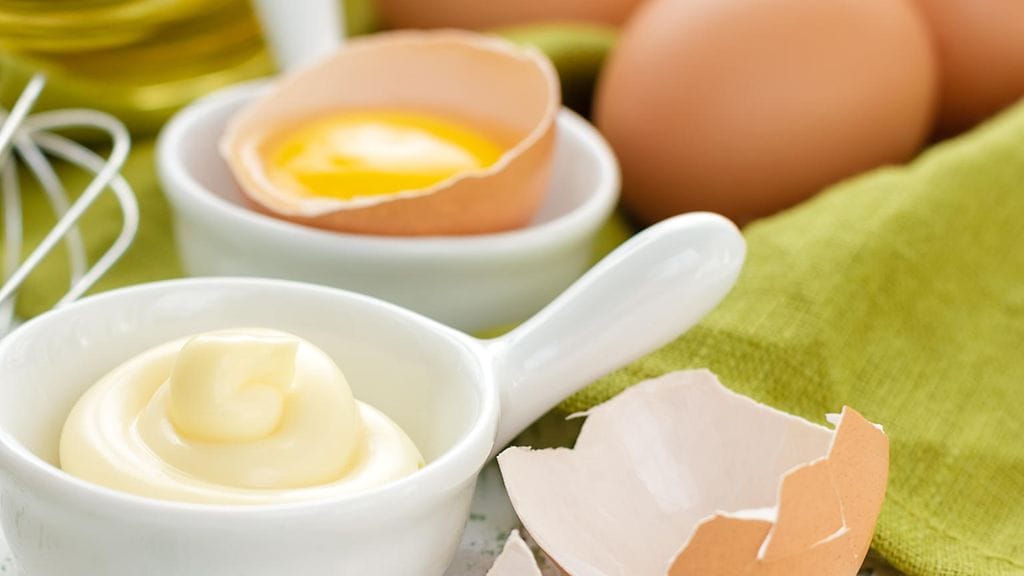 Pikamajoneesi valmistuu sekunneissa.