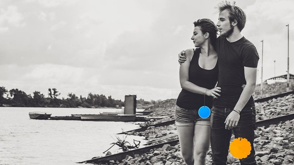 "Keltainen tyyppi tietää, että hänen täytyy olla järjestelmällisempi, ja sininen toisi ryhtiä hänen elämäänsä. Sinistä kiehtoo keltaisen luovuus ja iloisuus."