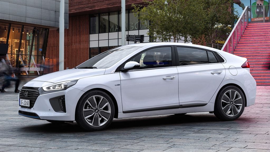 Hyundai IONIQ Hybrid (8)