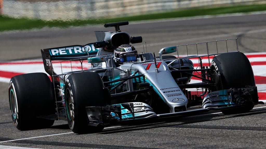 Valtteri Bottas Sakhirin radalla keskiviikkona.