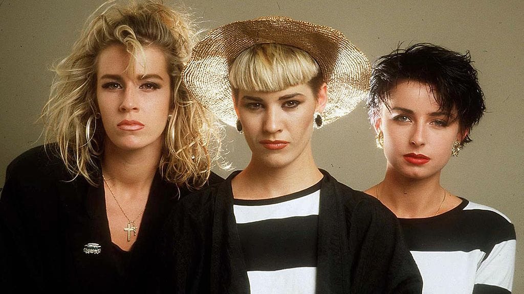 Bananarama 32 vuotta sitten, vuonna 1985: Sara Dallin, Siobhan Fahey ja Keren Woodward.