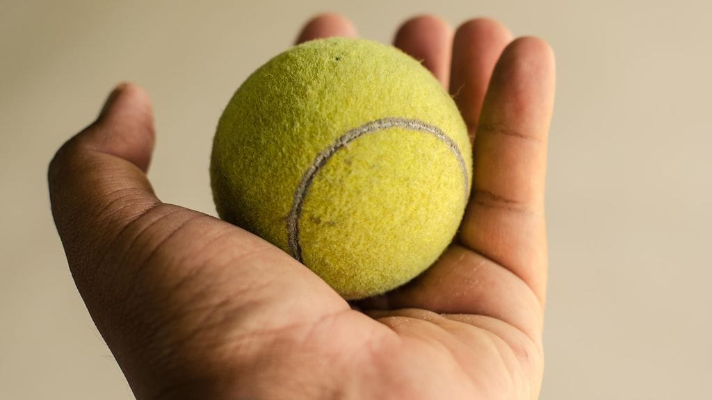 Tennispallo tuo helppoa helpotusta kipuun.