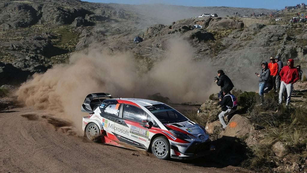 Jari-Matti Latvala lähtee viidenneltä sijalta Argentiinan MM-rallin päätöspäivään.