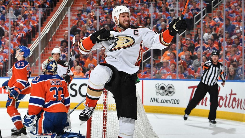 Ryan Getzlaf oli pitelemätön Edmontonissa keskiviikkona.