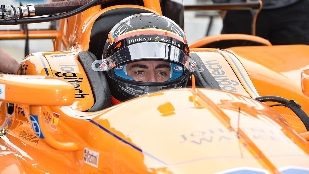 Fernando Alonso Indianapolisin radalla keskiviikkona.