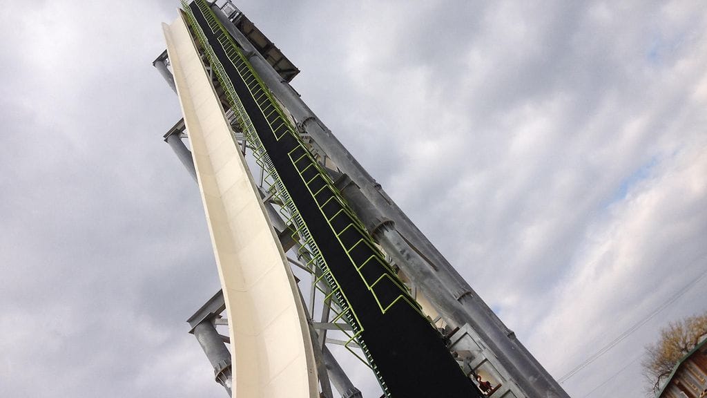 Kansasissa Yhdysvalloissa sijannut maailman korkein liukumäki purettiin onnettomuuden jälkeen.