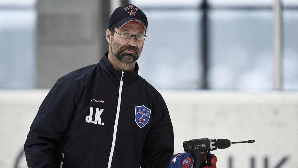 Jari Kaarela toimi SKA Pietarin maalivahtiluotsina kaudella 2015-2016.