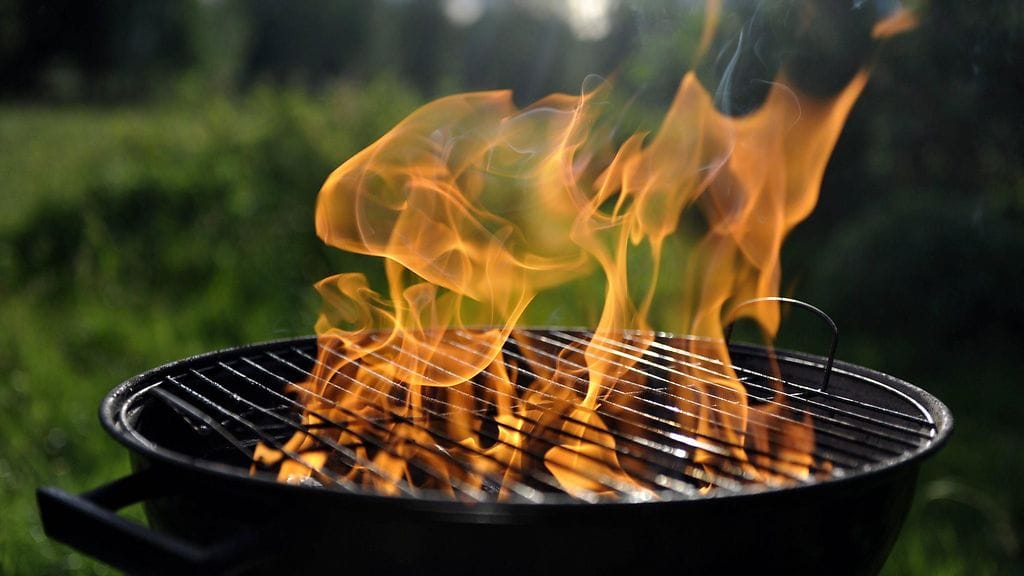 Kuvituskuva. Suomalaiset ovat oikeaa grillikansaa.