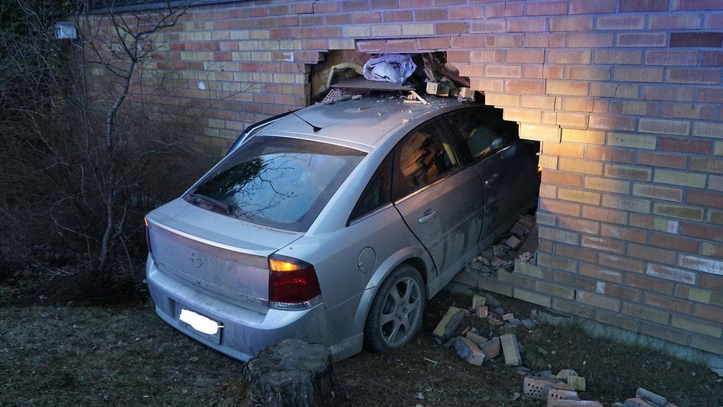 Poliisin kuva onnettomuudesta.