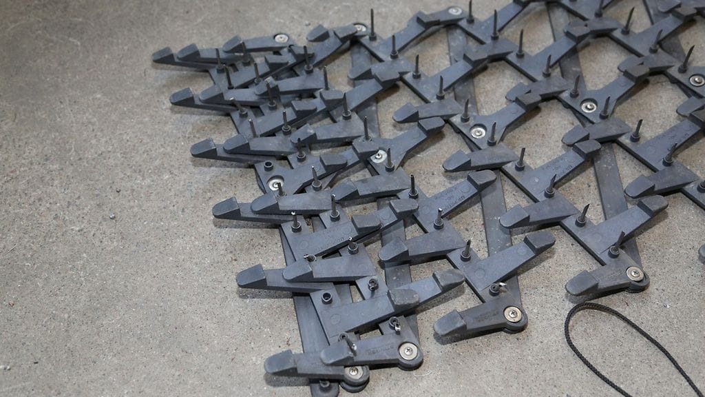 Kuvituskuva piikkimatosta.