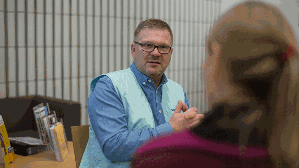 Vertaistuki, liittyy OLKA-vertaistuesta kertovaan juttuun
