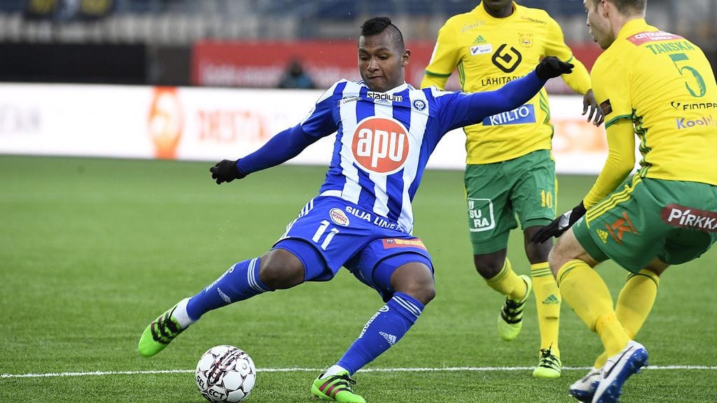 Alfredo Morelos iski HJK:n molemmat maalit.