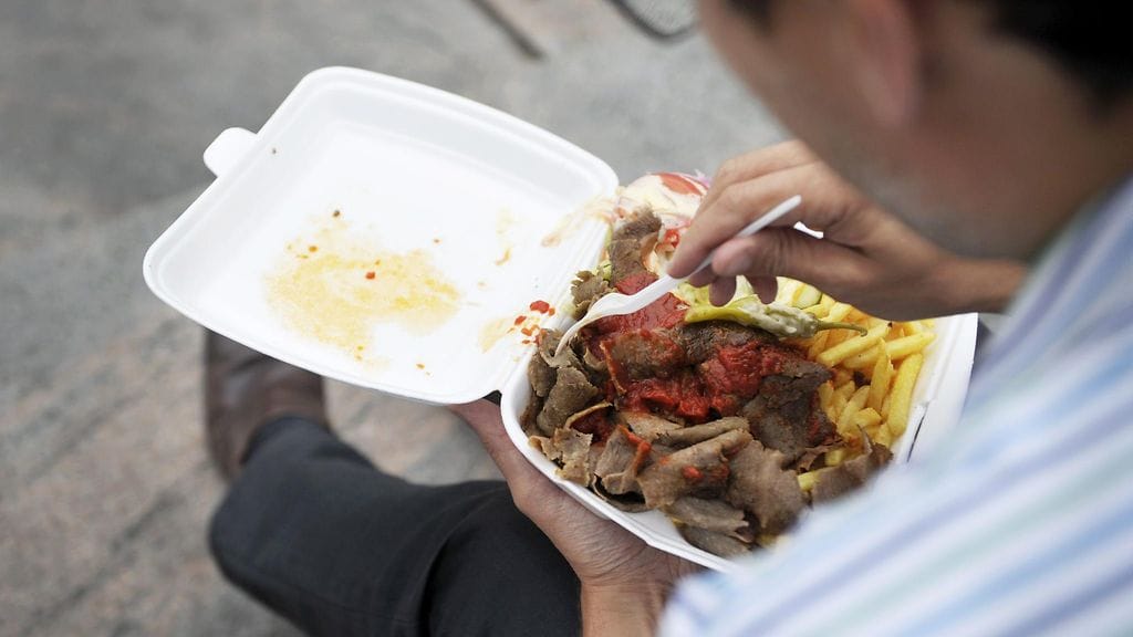 Runsas suolan käyttö altistaa verenpainetaudille.