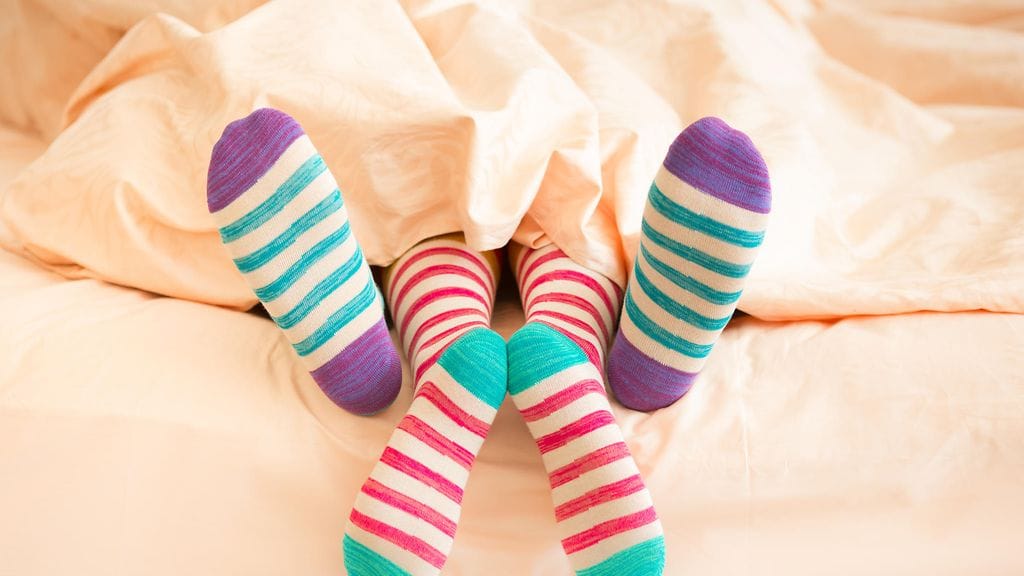 Televisiossa kukaan ei jätä sukkia seksin aikana.