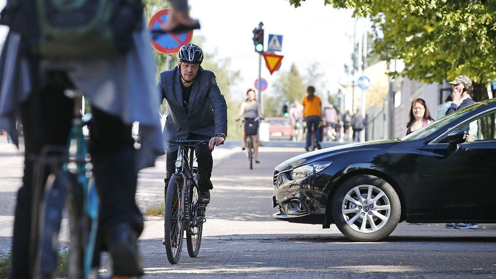 Kuvituskuva. Kuvan henkilöt eivät liity juttuun.