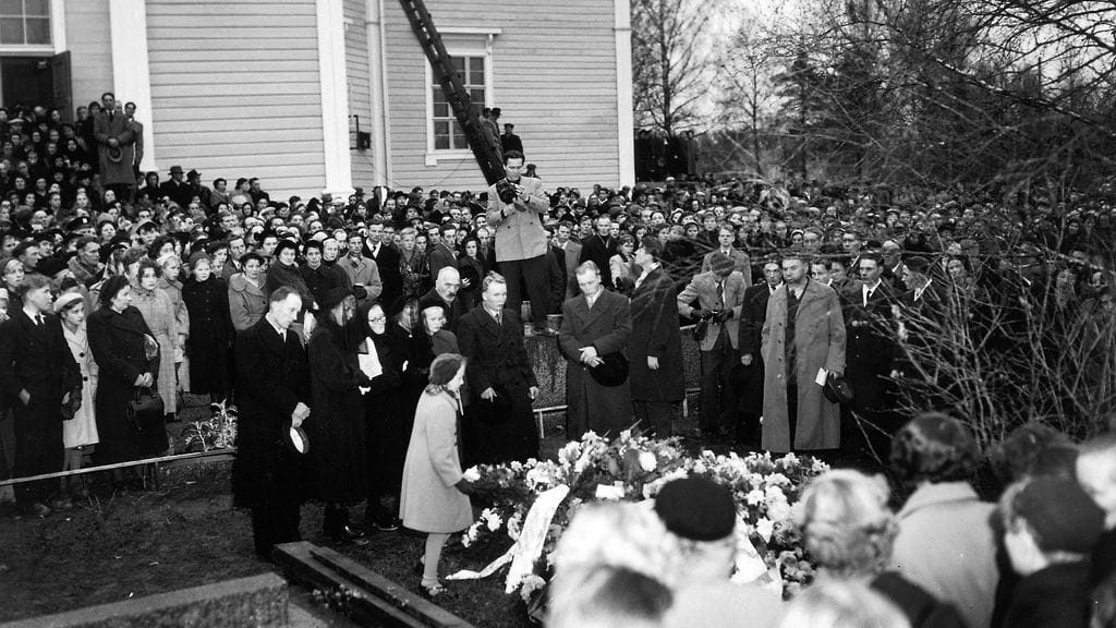 KyllikkiSaari_siunaus